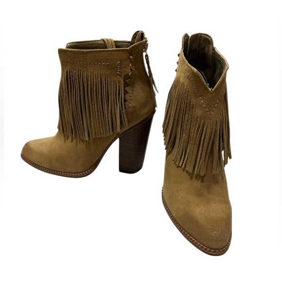 Cynthia Vincent Shoes Womens 6.5 Booties Fringe Leather Block Heel Western - Picture 1 of 14